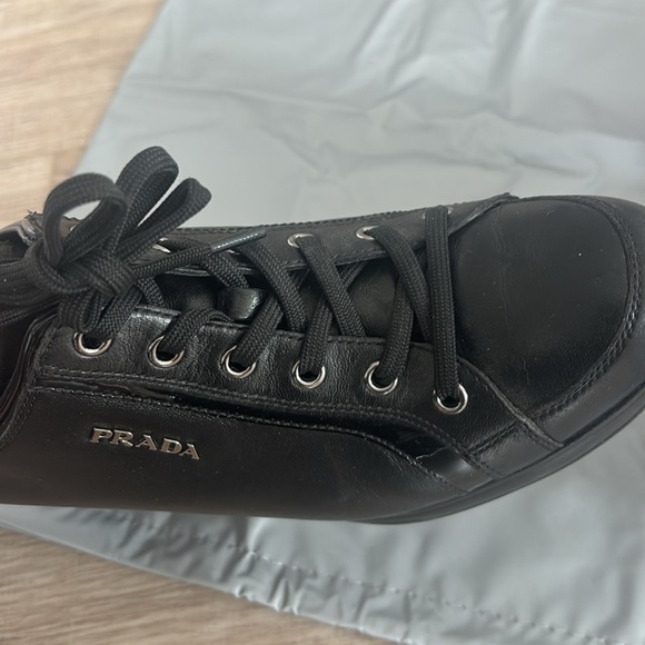 Prada women’s Black Leather wedge shoe - Picture 4 of 6